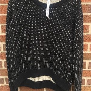 Lululemon sweater